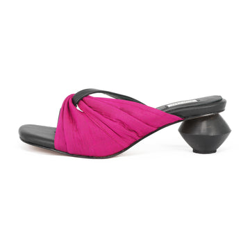 fuchsia and black low heel mule sandals / sucette